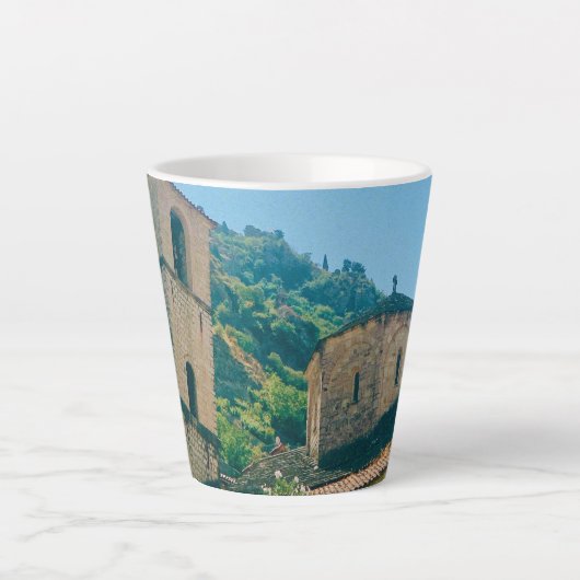 夏の日にコトル – モンテネグロ カフェラテマグ (正面)