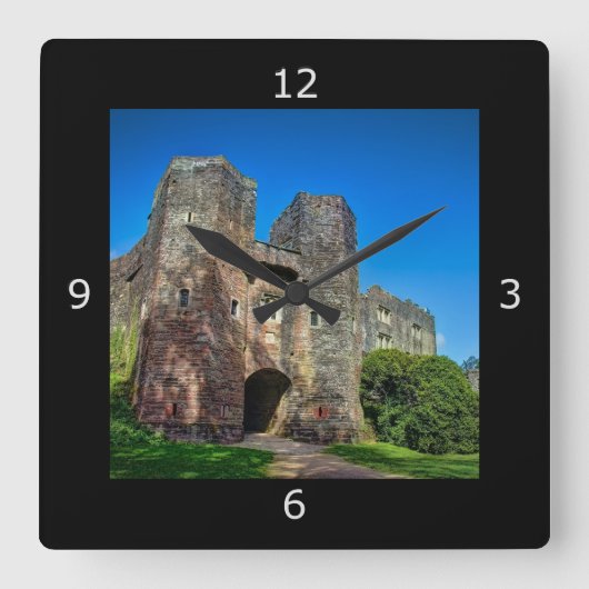 夏の日のイギリスの城入り スクエア壁時計 (正面)