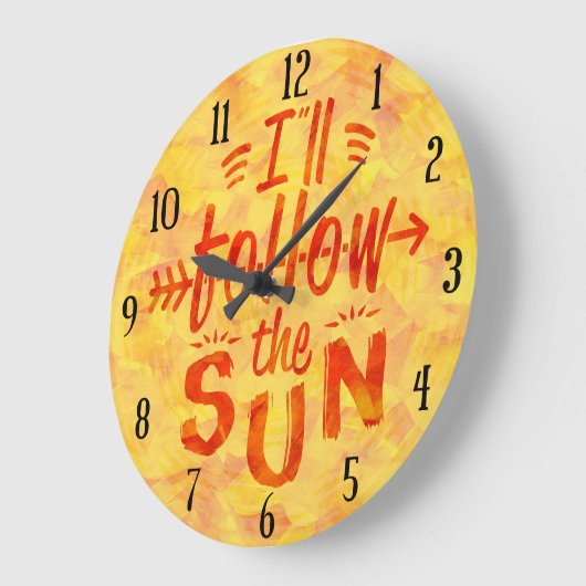 夏の日光によって絵を描かれるオレンジは日曜日のビーチを後を追います ラージ壁時計 (傾斜)