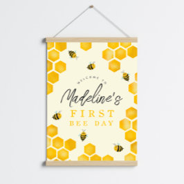 夏の最初の蜂の日1番目の誕生日ウェルカムサイン ポスター