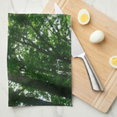 夏の木々を見上げる キッチンタオル (四つ折り)