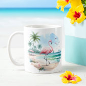 夏の水の色フラミンゴオンビーチ コーヒーマグカップ