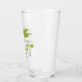 夏の熱帯ヤシの木の島のビーチハウスの名前 タンブラーグラス (左)