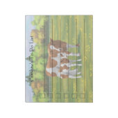 夏の牧草地でガーンジー牛と可愛い子牛 ノートパッド (回転)