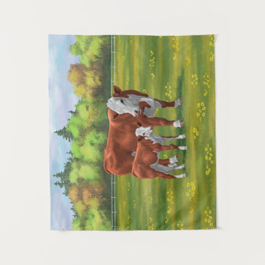 夏の牧草地でヘレフォードカウカフカートカーフ タペストリー (正面)