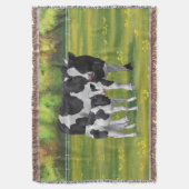 夏の牧草地でホルスタイン牛&かわいい子牛 スローブランケット (正面縦)