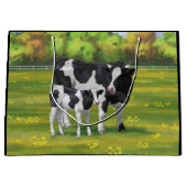 夏の牧草地でホルスタイン牛&かわいい子牛 ラージペーパーバッグ (正面)