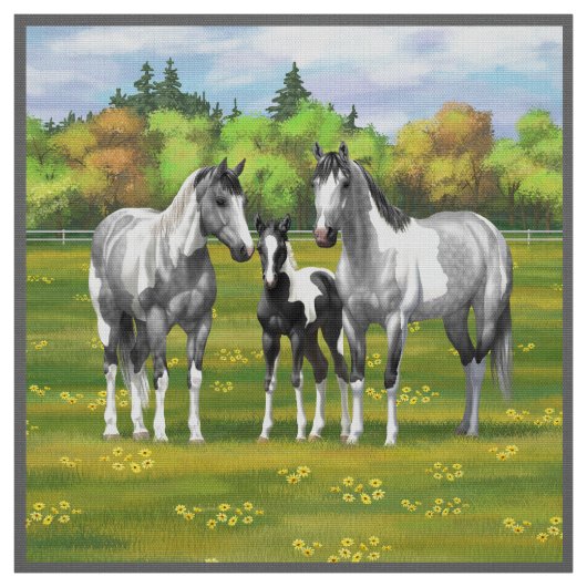 夏の牧草地で絵を描のリンゴ灰色の馬 ファブリック (見本)