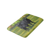 夏の牧草地に黒アンガスカウカワイカフカーフ バスマット (アングル)