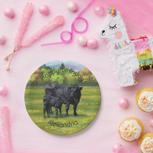 夏の牧草地に黒アンガスカウカワイカフカーフ ペーパープレート (パーティー)