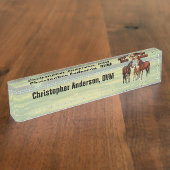 夏の牧草地の茶色のベイクォーターウマ デスクネームプレート (側面)