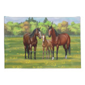 夏の牧草地の茶色のベイクォーターウマ 枕カバー (裏面-右)