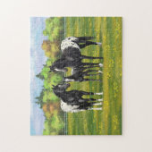 夏の牧草地の黒いアパルーサの馬 ジグソーパズル (縦)