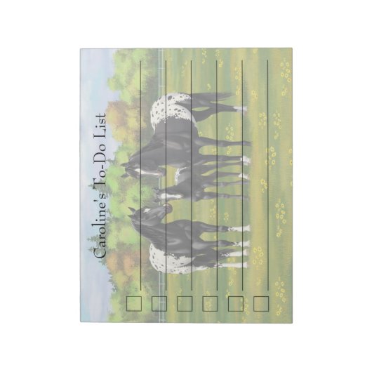 夏の牧草地の黒いアパロオーサの馬 ノートパッド (回転)