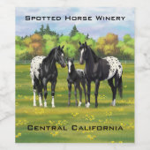 夏の牧草地の黒いアパロオーサの馬 ワインラベル (シングルラベル)