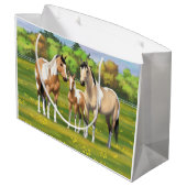 夏の牧草地絵を描でバックスキンのダン馬 ラージペーパーバッグ (裏面アングル)
