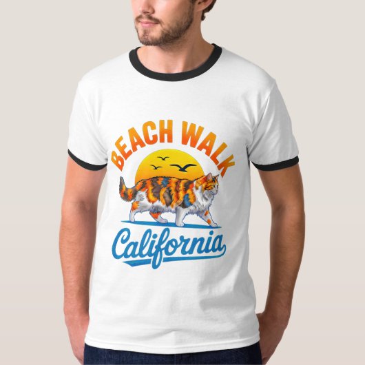 夏の猫ビーチウォーク - 三毛猫愛好家へのギフト Tシャツ (正面)