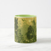 夏の芝生、ウール絵画ズ、風景の緑の色合い マグカップ (中央)
