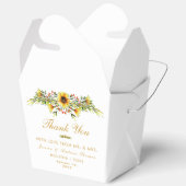 夏の花を飾ったウェディング フェイバーボックス (見開き)