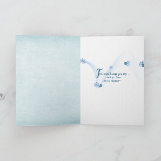 夏の花束を持つ誕生日のデイジー カード (内部)