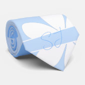 夏の花柄の空の大きな青い白い花 ネクタイ (ロール)