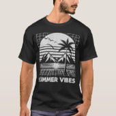 夏の雰囲気 Tシャツ (正面)