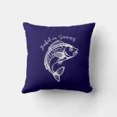 夏の青に引っ掛かっている魚 クッション (裏面)