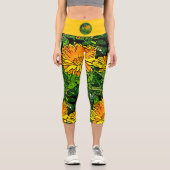 夏の黄色いオレンジの花ガーリー柄 カプリレギンス (正面)