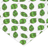 夏はあらゆる色の緑の葉パターンを残します ショートテーブルランナー (コーナー)