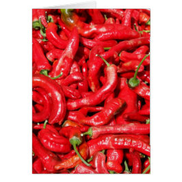 夏日曜日の熱く赤いチリペッパーのアウトドア