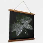 夏期シルバーレインドロップオンダークグリーン離れ 吊り下げ型タペストリー (傾斜あり)