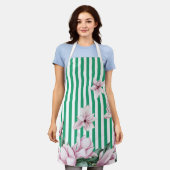 夏，春，緑のストライプマグノリアプリント エプロン (着用した状態)