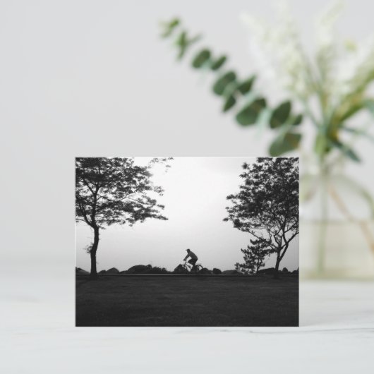 夕べのバイクの乗車 ポストカード (スタンド正面)