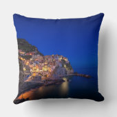 夕べのCinque TerreのManarolaの町 クッション (裏面)