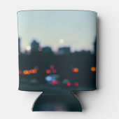 夕べワルシャワ: Blurry Cityscapeシルエット。 缶クーラー (裏面)