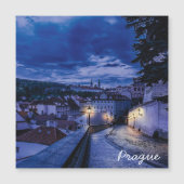 夕べ通りインプラハ (正面)