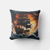 夕日に嵐の海と戦う海賊船 クッション (正面)