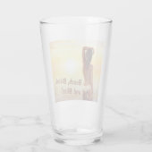 夕日に海でポーズをとるビキニの女の子 タンブラーグラス (裏面)