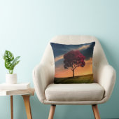 夕日に赤い木が咲く絶景 クッション (椅子)