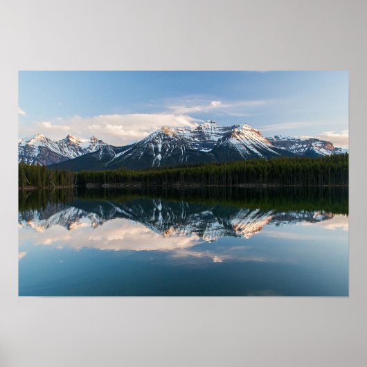 夕日のカナディアンロッキーの風光明媚な風景 ポスター (正面)