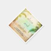 夕日のビーチロマン結婚ティカルムズ スタンダードカクテルナプキン (角)