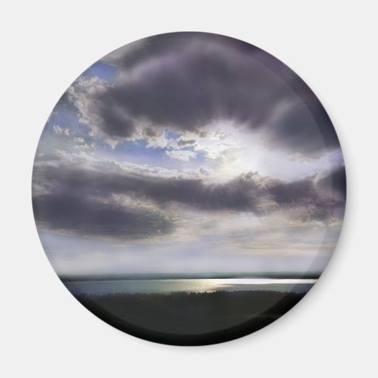 夕日の出の湖畔のスカイライン絵を描海 マグネット (正面)