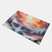 夕日の山々を覆う雪の水色 ドアマット (アングル)