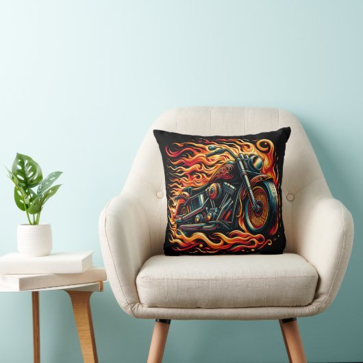 夕日を通して走る炎のオートバイ鮮やかス クッション (椅子)