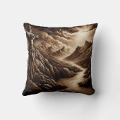 夕暮れの山景色の上で十字架につけられたイエス クッション (裏面)