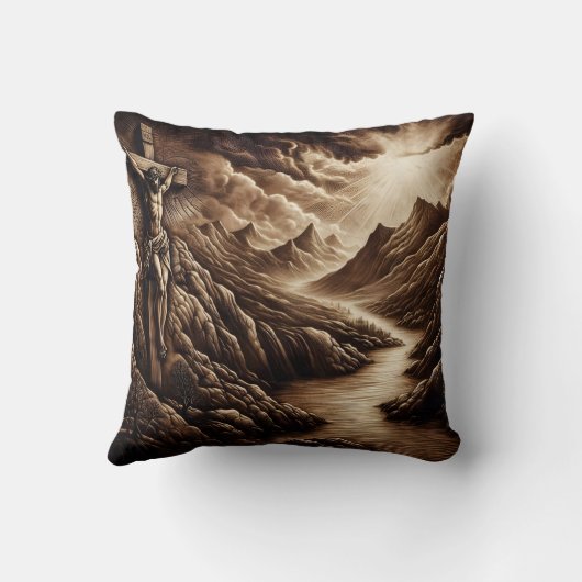 夕暮れの山景色の上で十字架につけられたイエス クッション (裏面)