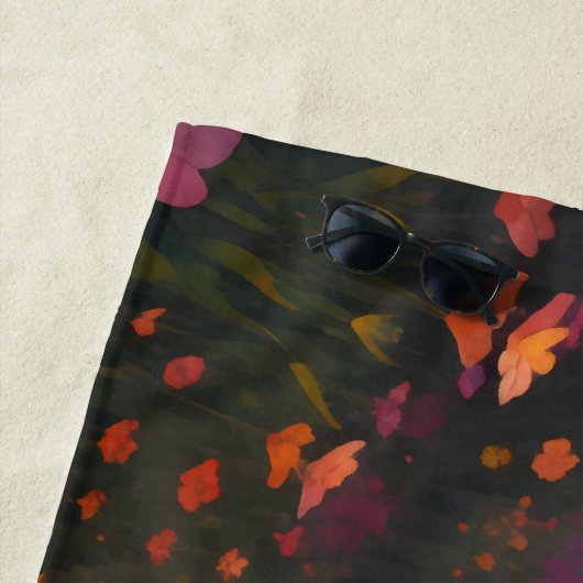 夕暮れの草地のかわいい悲しいスタイルの女性 ビーチタオル (インサイチュ)