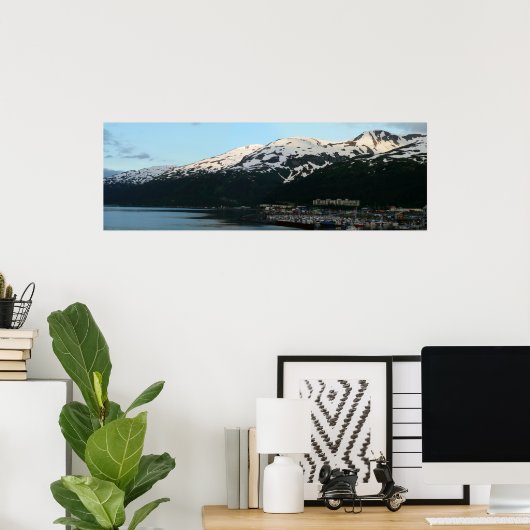 夕暮れ名勝アラスカ写真のホイッティエ ポスター (ホームオフィス)