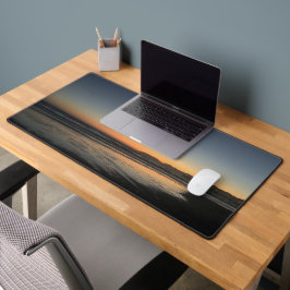 夕暮れ時から夕暮れ時までビーチ写真 デスクマット