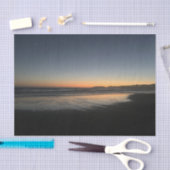 夕暮れ時から夕暮れ時までビーチ写真 薄葉紙 (クラフト)